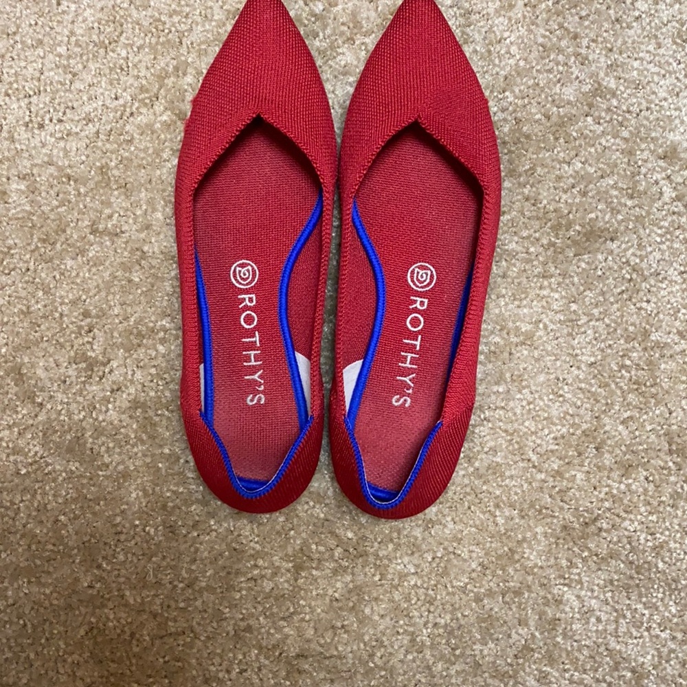 Rothys Shoes Size 9 Red pointed